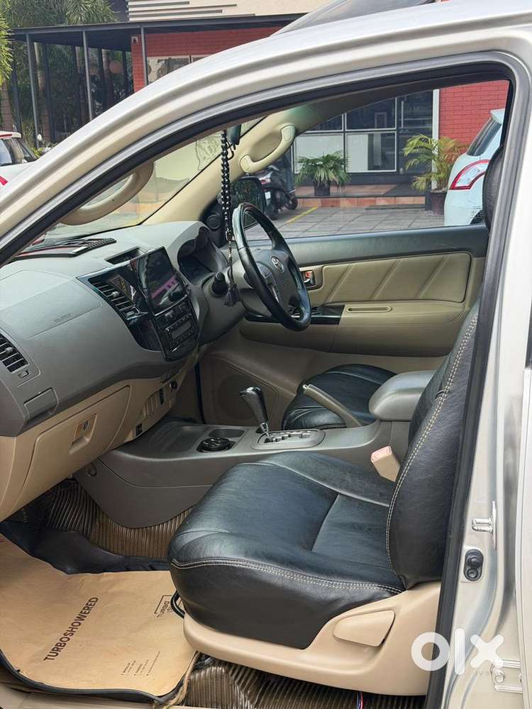 Toyota Fortuner 2013 Diesel Well Maintained