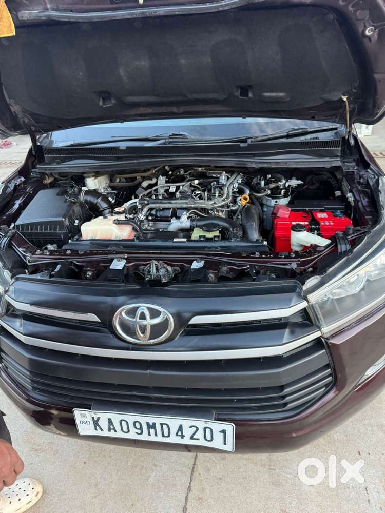 Toyota Innova Crysta 2017 Diesel Well Maintained