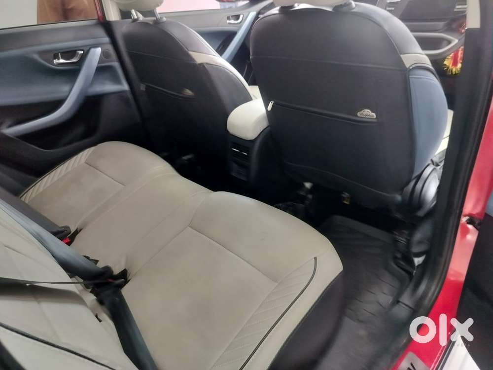 Tata Curvv Creative Plus S 1.2 Revotron Petrol 7dca, 2025, Petrol