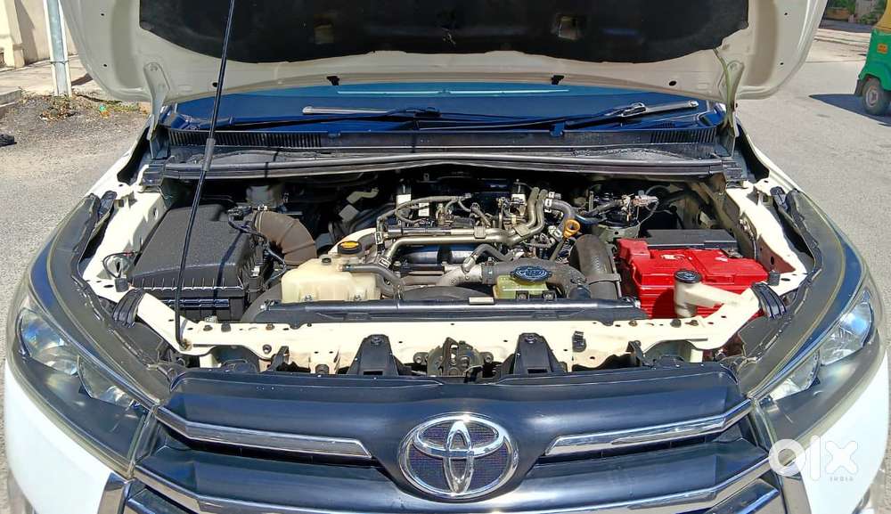 Toyota Innova Crysta 2.4 G Mt, 2016, Diesel