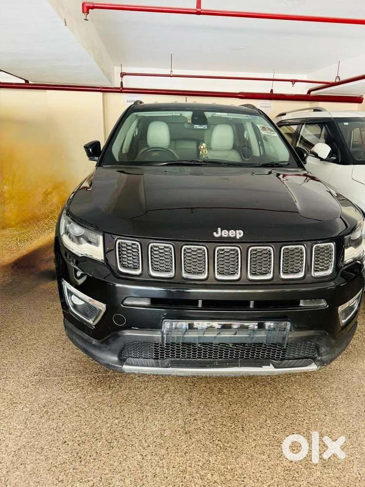 Jeep Petrol Automatic 2017 November