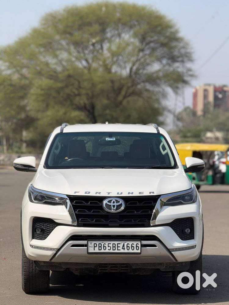 Toyota Fortuner 3.0 4x2 Automatic, 2022, Diesel