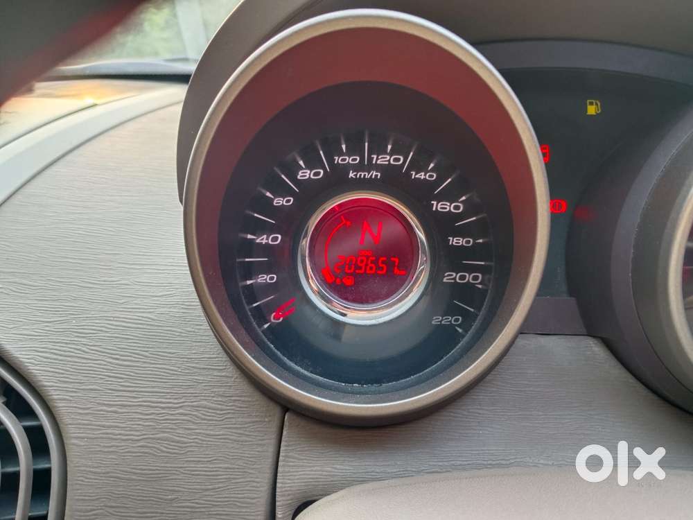 Mahindra Xuv500 W8 2wd, 2015, Diesel