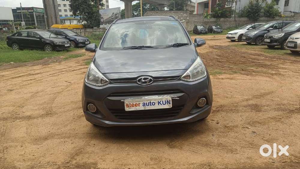 Hyundai Grand I10 Sportz, 2014, Petrol
