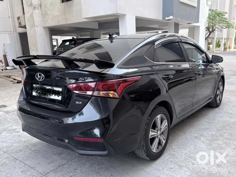 Hyundai Verna Automatic  Diesel 98000 Km Driven A