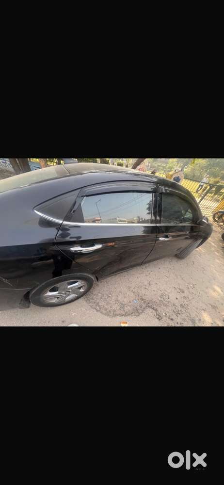Hyundai Verna 2022 Car