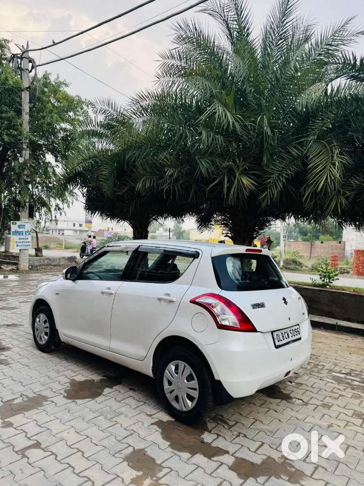Maruti Suzuki Swift 2012