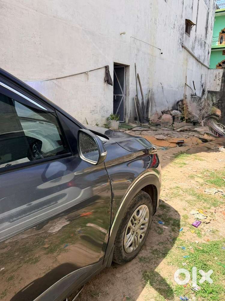 Kia Carens 2022 Petrol Well Maintained