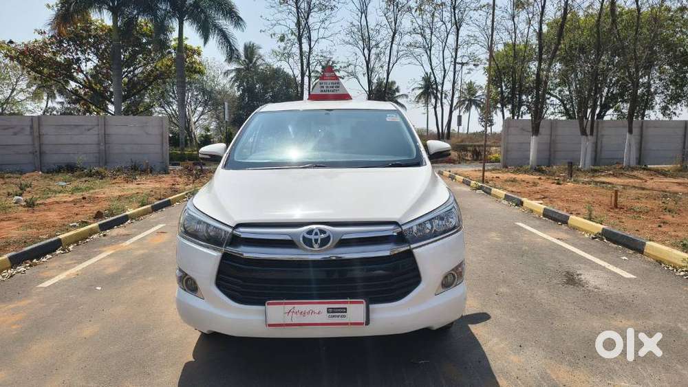Toyota Innova Crysta 2.8 Gx At, 2018