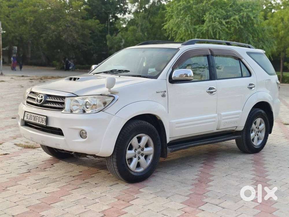Toyota Fortuner 3.0 4x4 Manual, 2010, Diesel