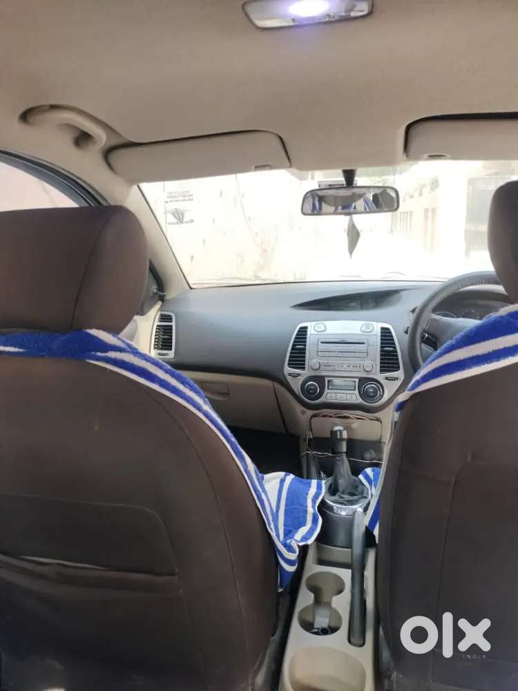 Hyundai I20 Magna 2011 Car Urgent Sell Need Money