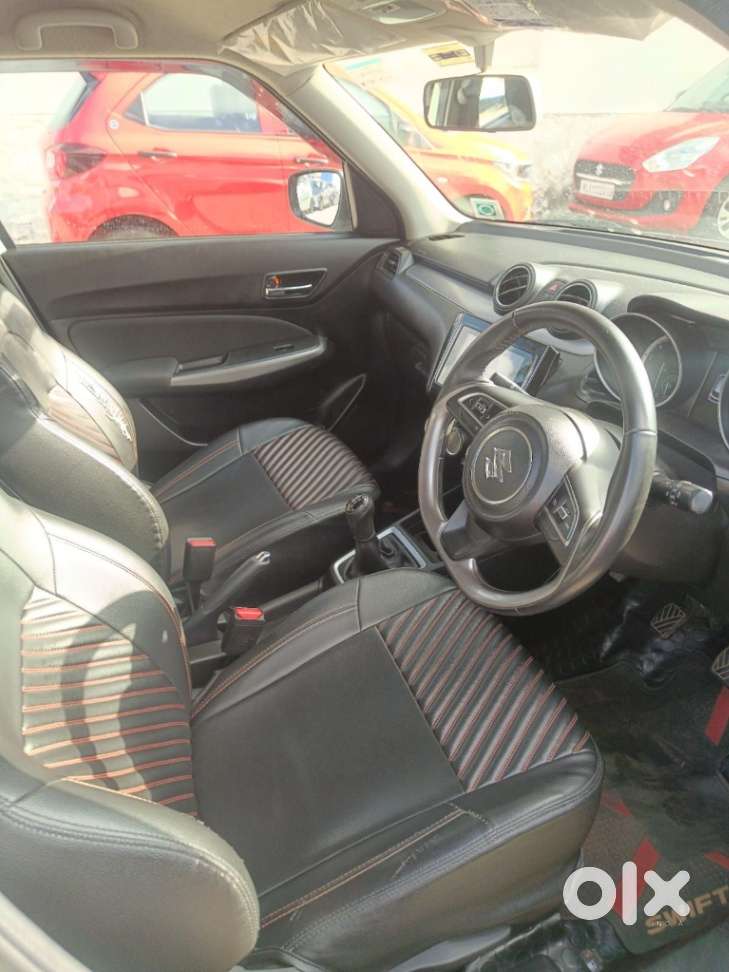 Maruti Suzuki Swift Zxi Plus, 2022, Petrol