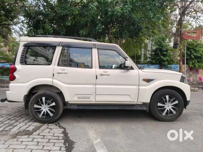Mahindra Scorpio 1.99 S6 Plus, 2016, Diesel
