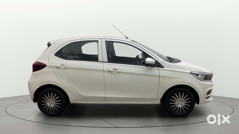 Tata Tiago 1.2 Revotron Xt, 2021, Petrol