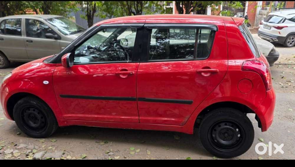 Maruti Suzuki Swift Vxi + Manual, 2007, Petrol