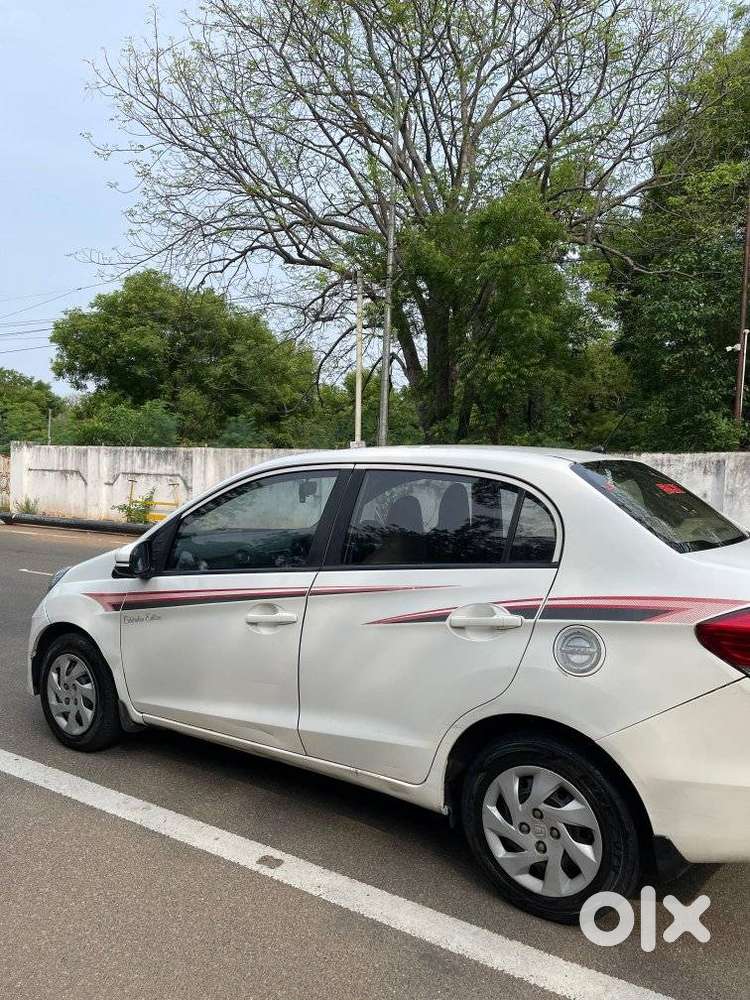 Honda Amaze, 2015, Diesel