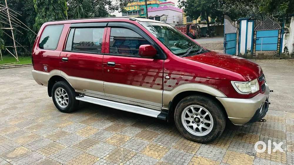 Chevrolet Tavera Lt 9 Str Bs Iv, 2012, Diesel