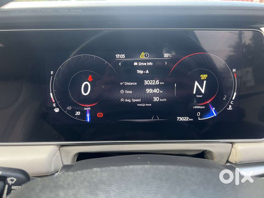 Mahindra Xuv700 2.2 Ax 7 Diesel At Str, 2022, Diesel