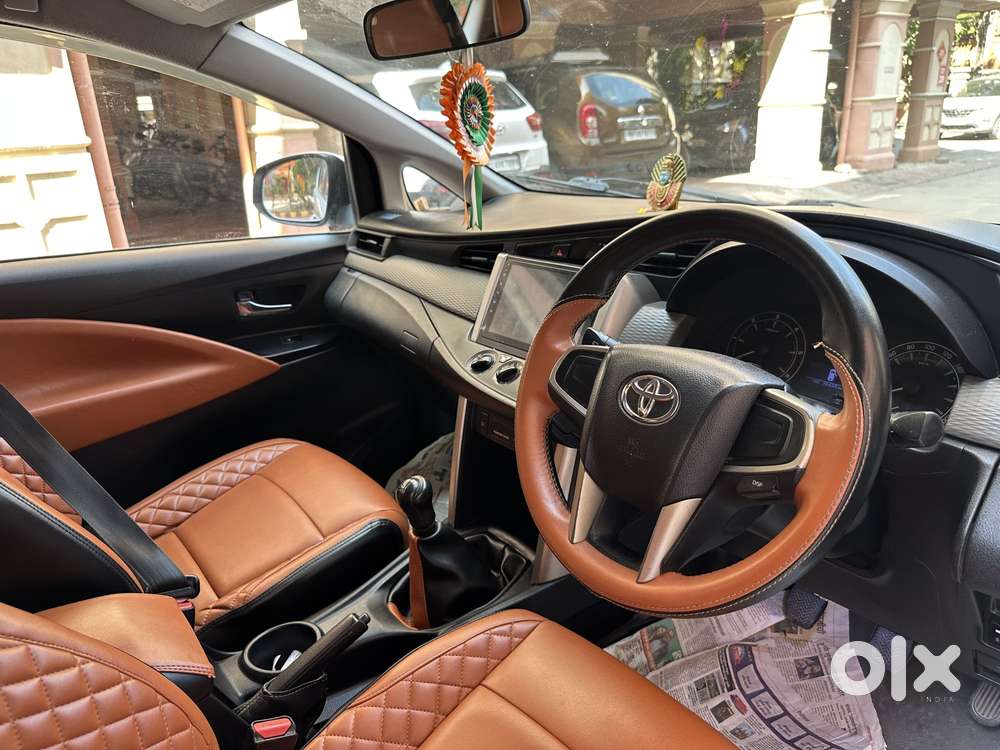 Toyota Innova Crysta 2.4 G Mt, 2017, Diesel