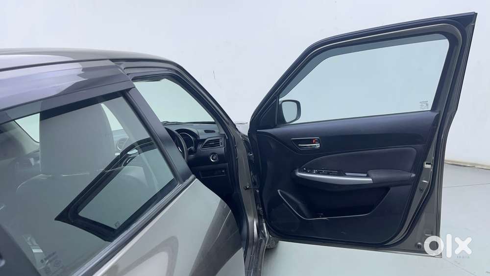 Maruti Suzuki Swift Amt Zxi, 2020, Petrol