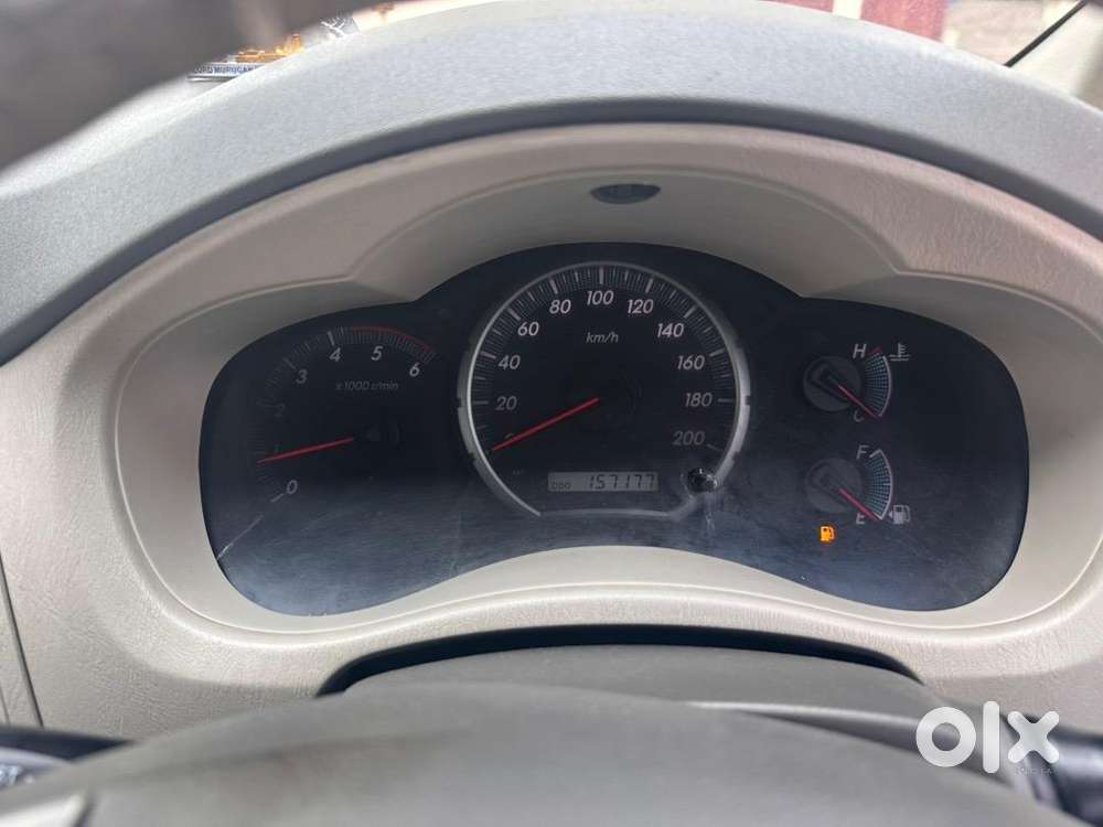 Toyota Innova 2013 Diesel Well Maintained