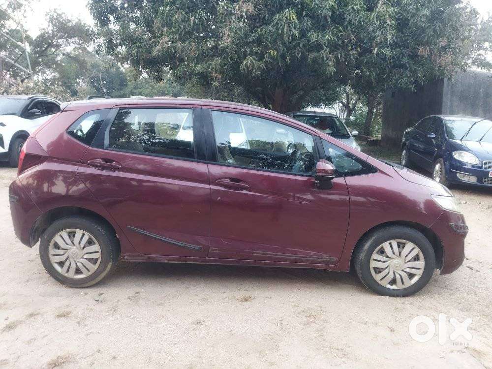 Honda Jazz V Cvt, 2017, Petrol