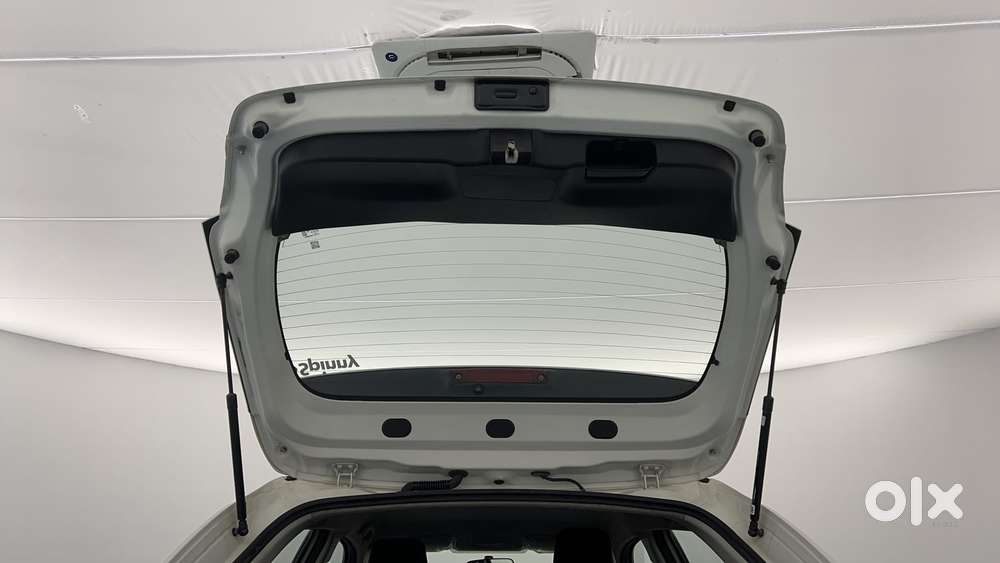 Maruti Suzuki Baleno Zeta, 2022, Petrol