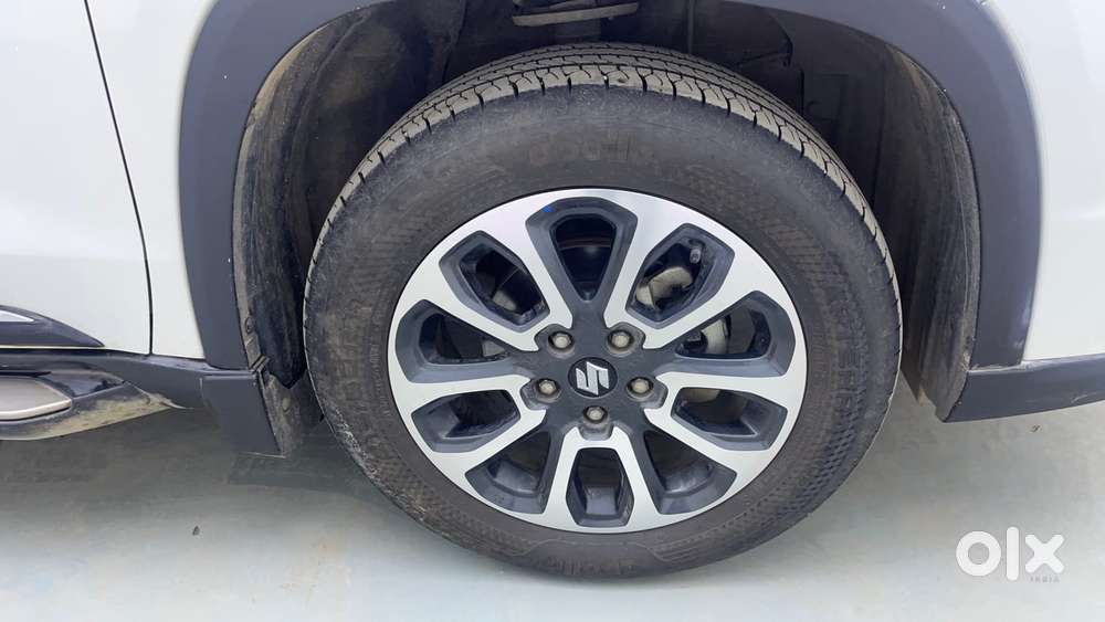 Maruti Suzuki Grand Vitara 1.5 Zeta Smart Hybrid At, 2023, Petrol