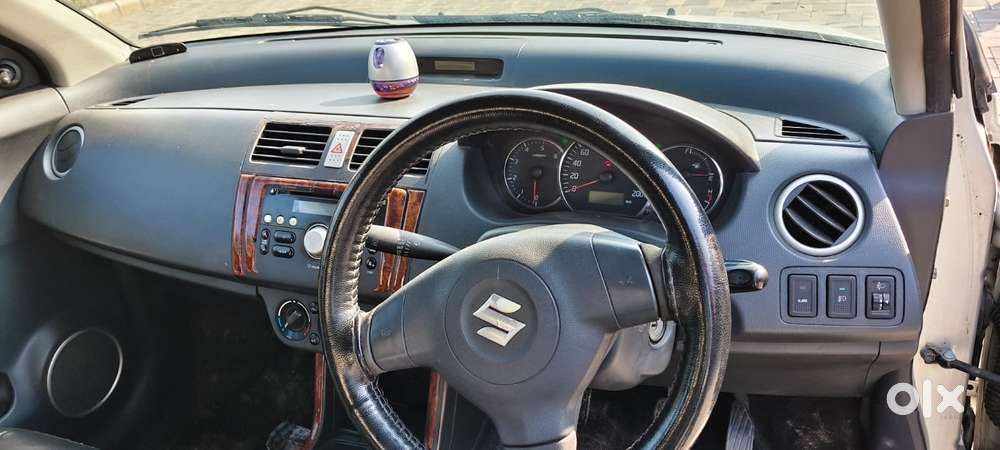 Maruti Suzuki Dzire 1.2 Vxi, 2011, Diesel