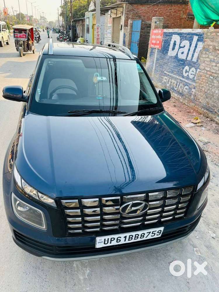 Hyundai Venue Sx (o) Mt 1.5 Diesel, 2022, Diesel