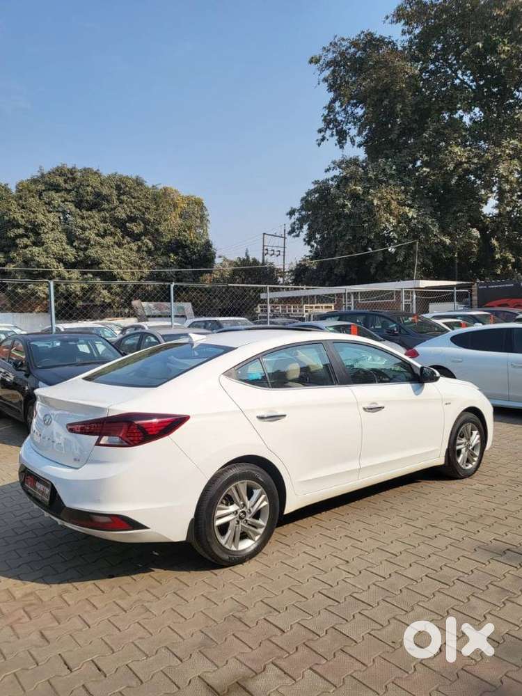 Hyundai New Elantra [2019-2022] 2.0 Sx Petrol At, 2020, Petrol