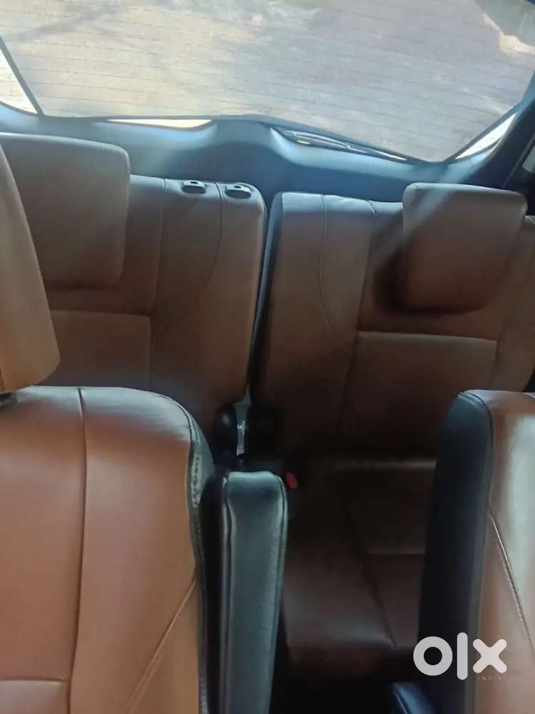 Toyota Innova Crysta 2016