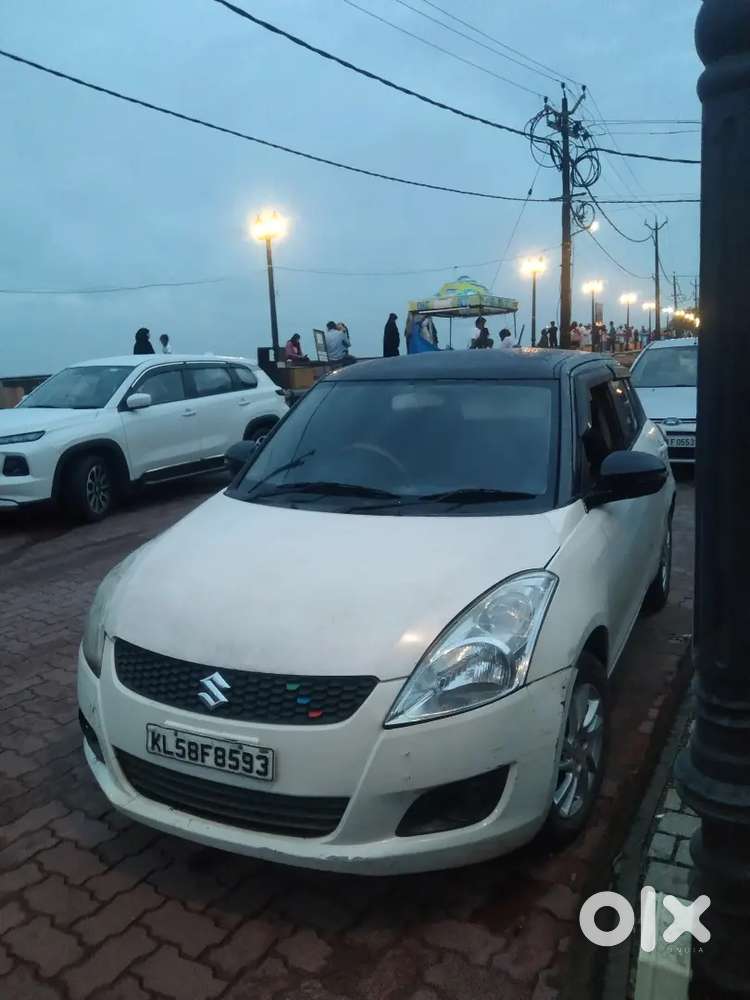 Maruti Suzuki Swift 2012 Petrol 92000 Km Driven