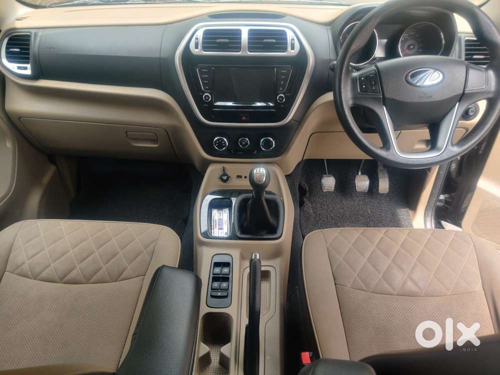 Mahindra Tuv 300 T10, 2018, Diesel