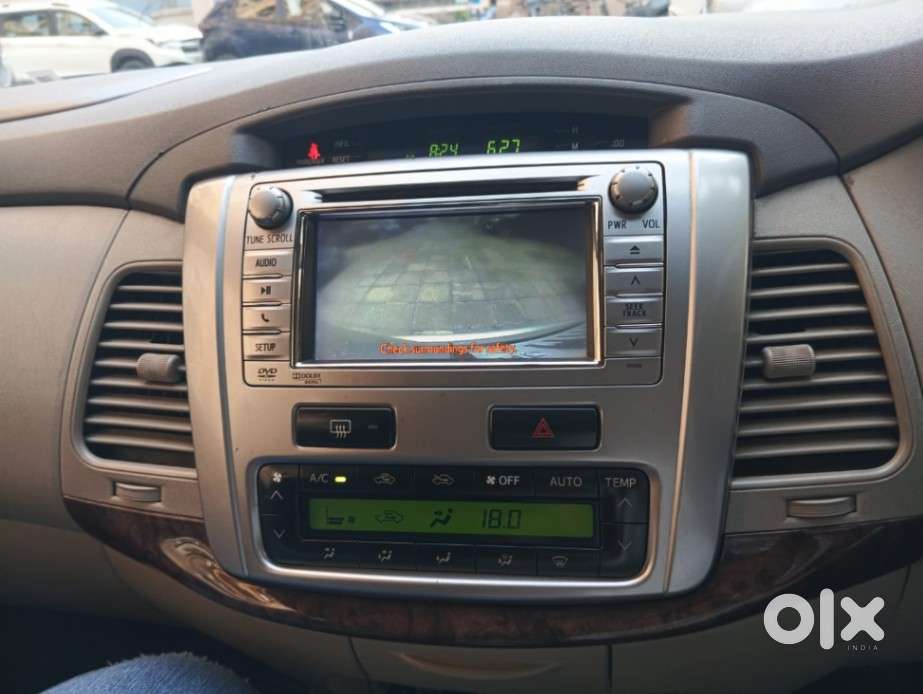 Toyota Innova 2.5 V 8 Str, 2014, Diesel