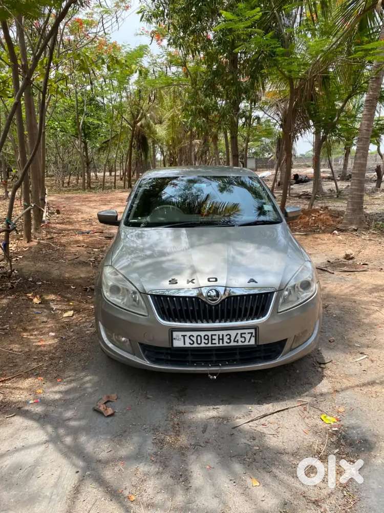 Skoda Rapid 2015 Diesel 140000 Km Driven