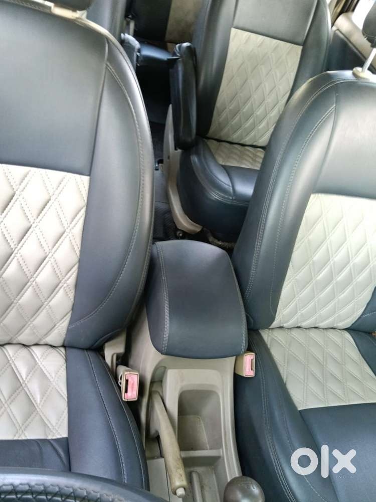 Toyota Innova 2.5 V 7 Str, 2011, Diesel