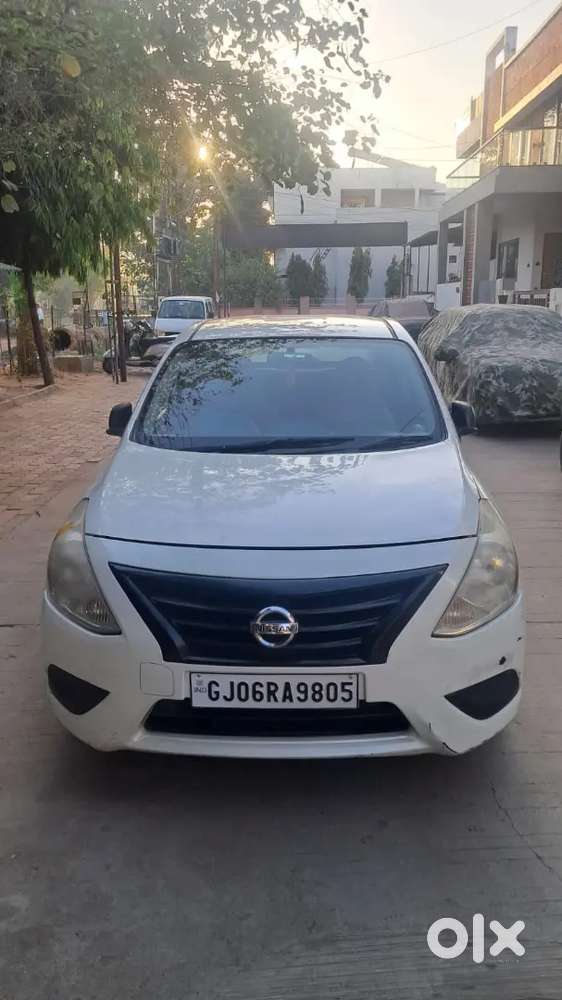 Nissan Sunny 2018 Diesel 121600 Km Driven