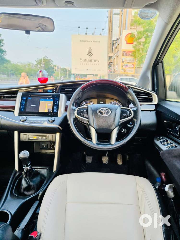 Toyota Innova Crysta 2.4 V 7 Str, 2019, Diesel