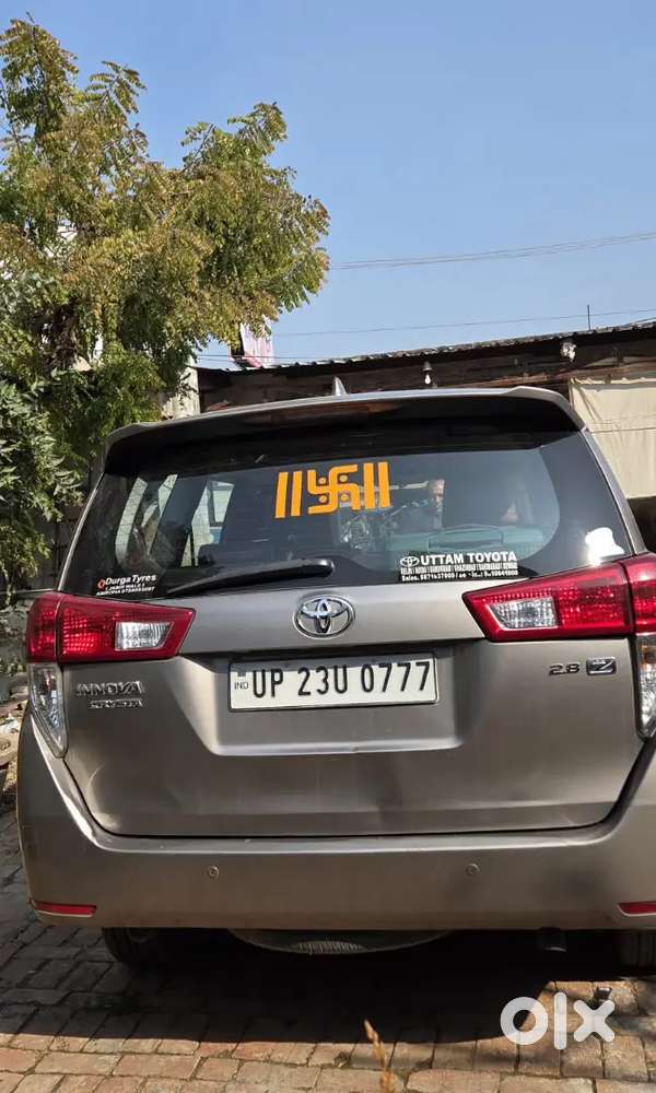 Toyota Innova Crysta 2016 Diesel 80000 Km Driven