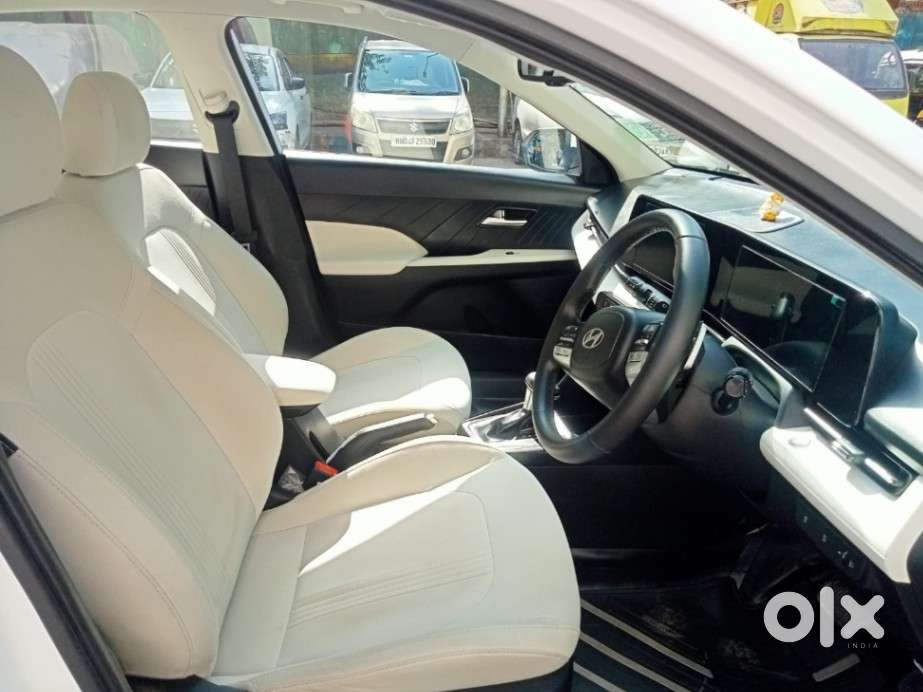 Hyundai Verna Sx 1.5 Petrol Ivt, 2025, Petrol