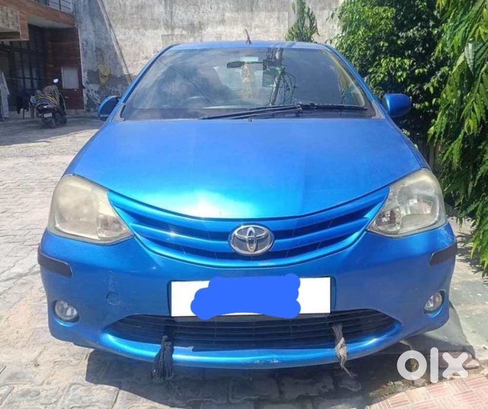 Toyota Etios Liva 2011 Petrol 70000 Km Driven