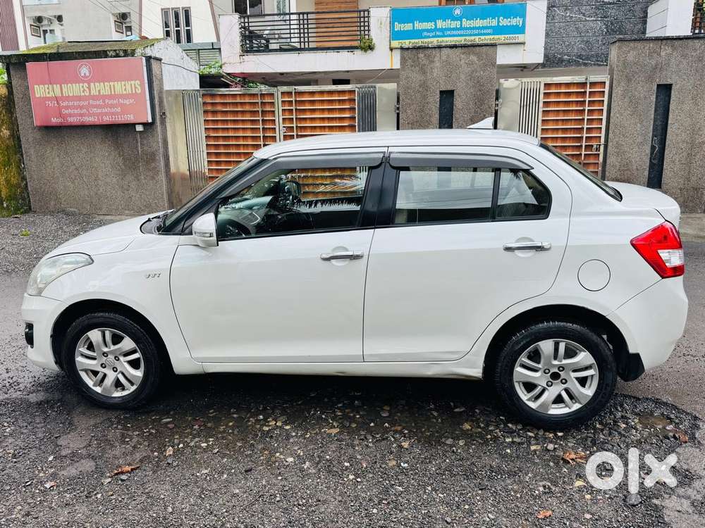 Maruti Suzuki Swift Dzire 1.2 Vxi Bsiv, 2013, Petrol