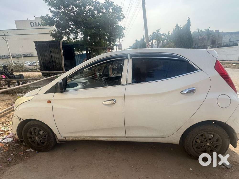 Hyundai Eon Era 2015 Petrol