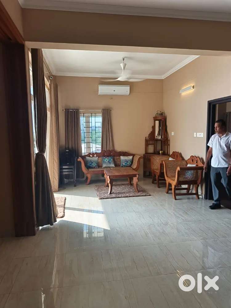 3BHK in Marine Drive
