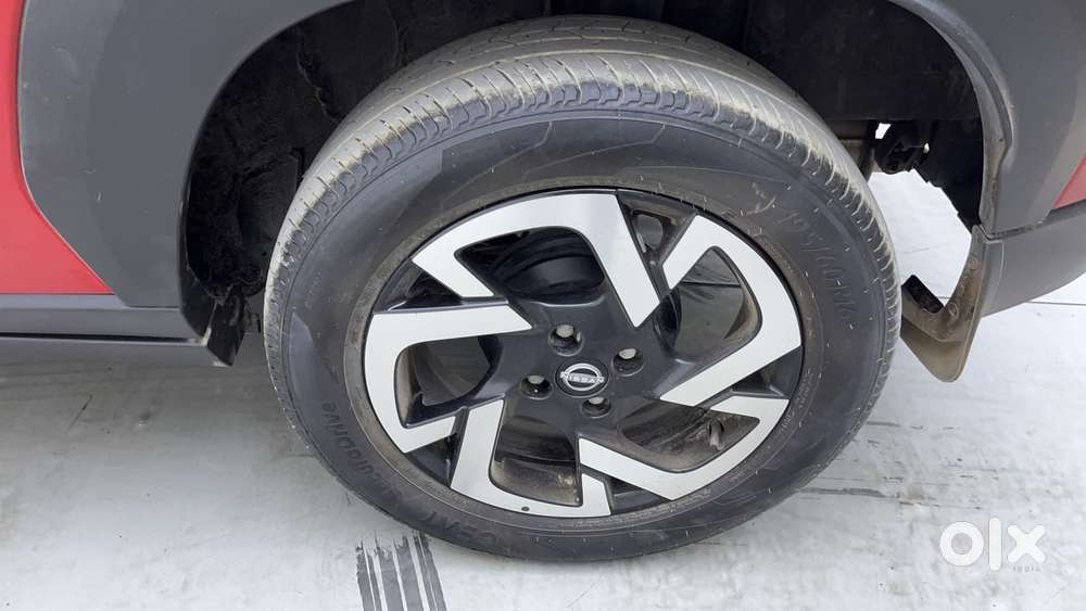 Nissan Magnite 1.0 Xv Premium Turbo Cvt Dual Tone, 2022, Petrol