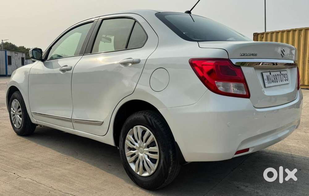 Maruti Suzuki Swift Dzire Vxi Optional, 2020, Petrol