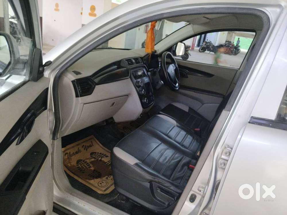 Mahindra Kuv 100 Mfalcon D75 K4 Plus, 2017, Petrol