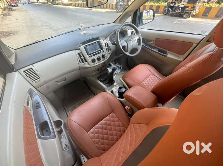 Toyota Innova 2.5 G (diesel) 7 Seater Bs Iv, 2012, Diesel