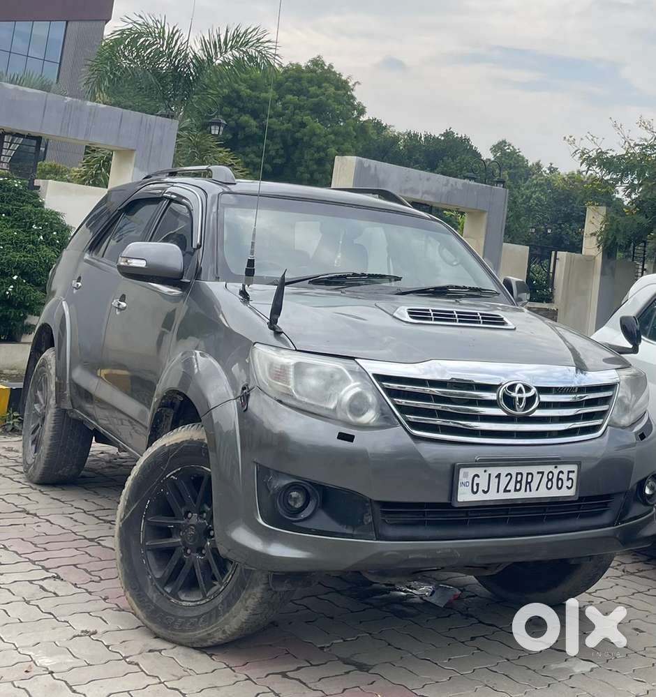 Toyota Fortuner Diesel 2013